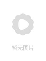 享受他们在游泳池里剥离性感的女朋友胭脂腺和利摩生